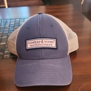 Vineyard Vines Blue and Cream Mesh Hat